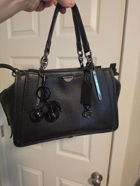 Coach Dreamer Black Leather Tote Handbag With Strap (SMALL)